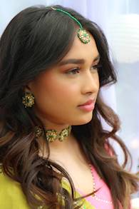 The Siya set (green)